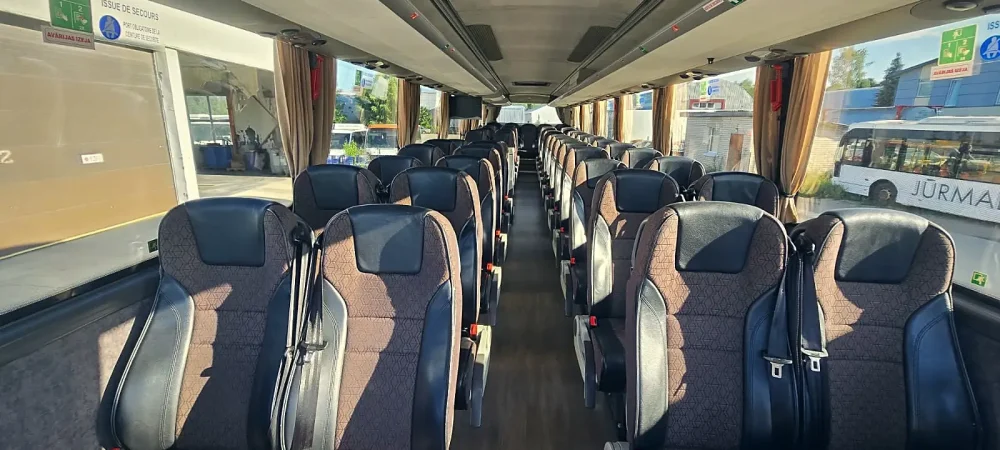 bus-interior-1